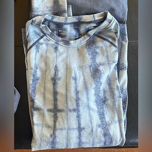 Figs cloud dye salta